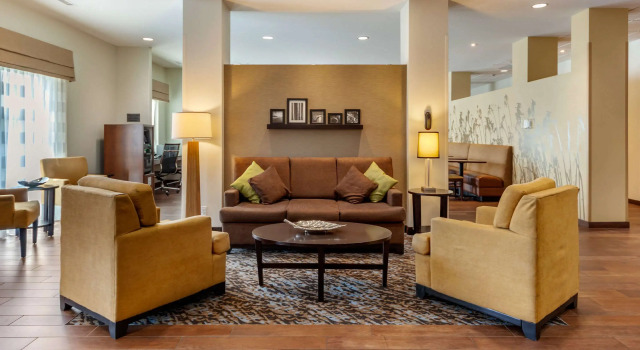Sleep Inn & Suites Fargo Medical Center, Забронировать Отель Отели Фарго с парковкой, Парковка