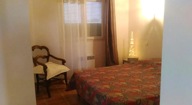 Maison de 2 chambres avec jardin clos a Aigues Mortes, Rezerwuj Hotel Hotele w Camargue z parkingiem, Parking