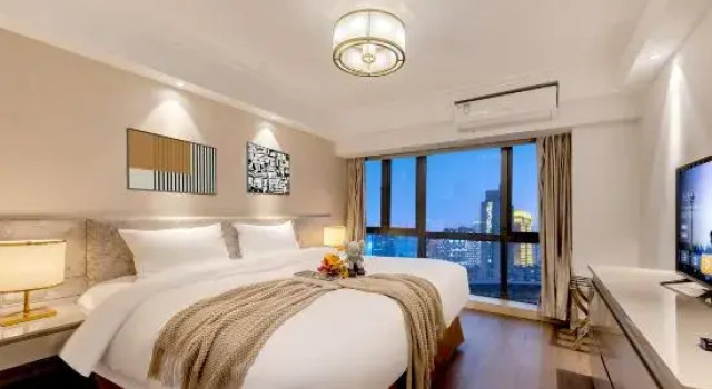 Люкс Luxury Дуплекс с 3 комнатами Luxe·Eastern Joy Suites Hotel