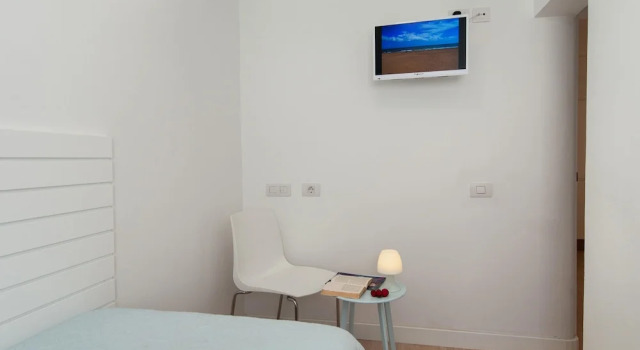 Bungalow Playa del Inglés JFGI by VillaGranCanaria, Забронировать Отель Отели Плайя дель Инглес 3 звезды, рядом с Cita Shopping Center, 3*