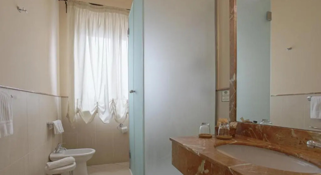 Трёхместный номер Classic Relais Villa Giuliana