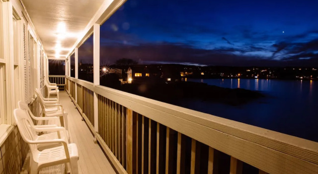 Двухместный номер Standard с красивым видом из окна Bearskin Neck Motor Lodge