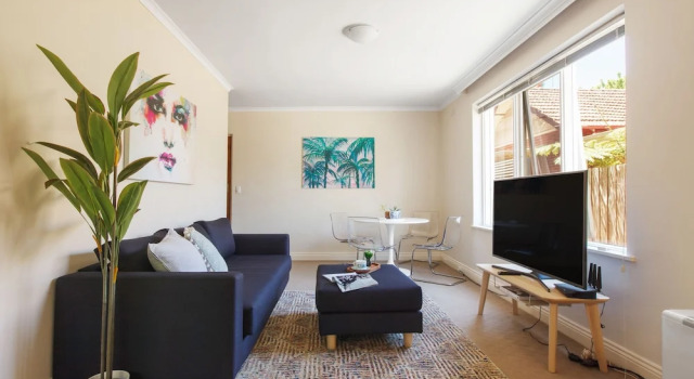 Elle Apartments by Ready Set Host