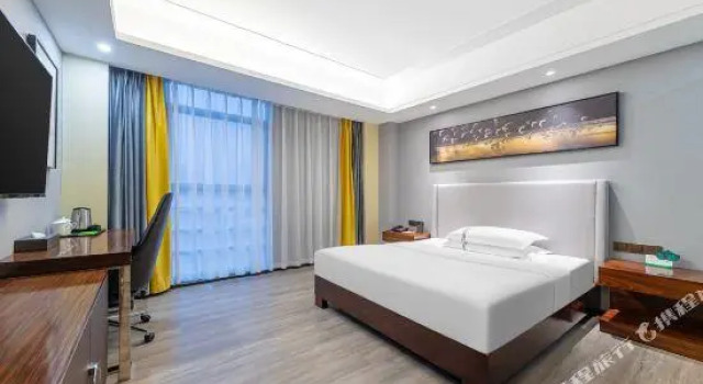 Люкс Premier Shiji Huayin Hotel