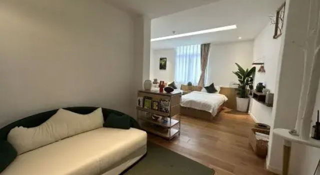 Трёхместный номер Standard Floral Hotel Hangzhou Lvpin Designer