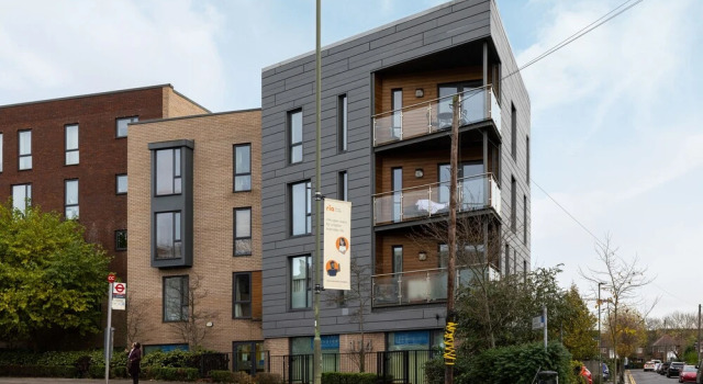 Premium 2 Bed Flat near Colindale Station, Varaa Huoneisto Asunnot kohteessa Merseyside, Huoneisto