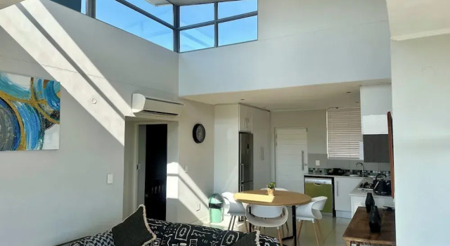 Апартаменты Superior KMG Apartments at The Apex