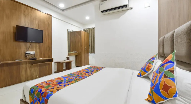 Fabhotel Maan Palace, Rezerwuj Hotel Hotele w Gujarat ze śniadaniem, Śniadanie