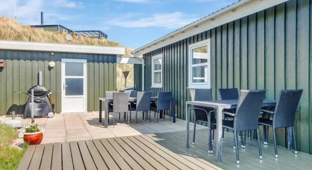 Коттедж 5 Star Holiday Home in Lokken