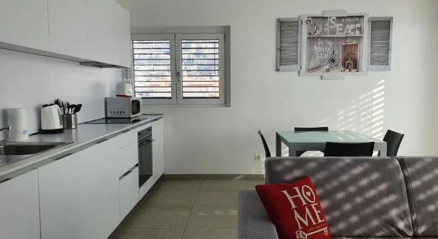 Апартаменты Deluxe Roggia Apartments by Quokka 360 - Just a Short Walk from Parco Ciani