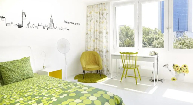 Lovely Sunny Flat in City Center, Забронировать Отель Отели Варшавы с парковкой, рядом с Конференц-центр Рондо Один, Парковка