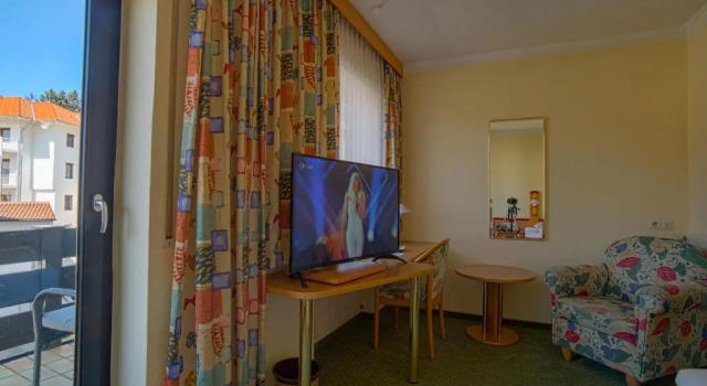 Одноместный номер Standard с балконом Hotel Brandl