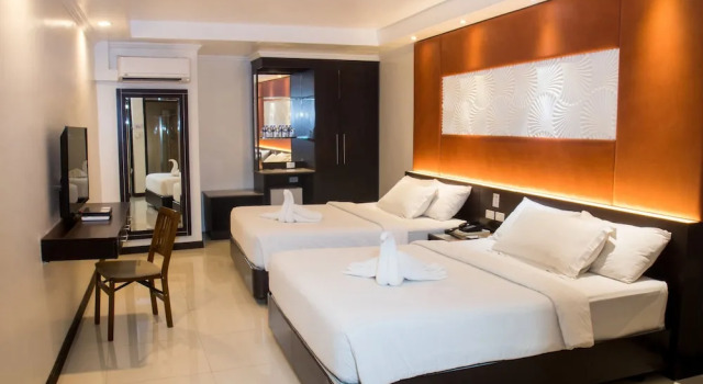 Четырёхместный семейный номер Standard M Citi Suites