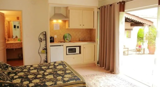 Studio avec piscine partagee et terrasse amenagee a Sorbo Ocagnano a 4 km de la plage