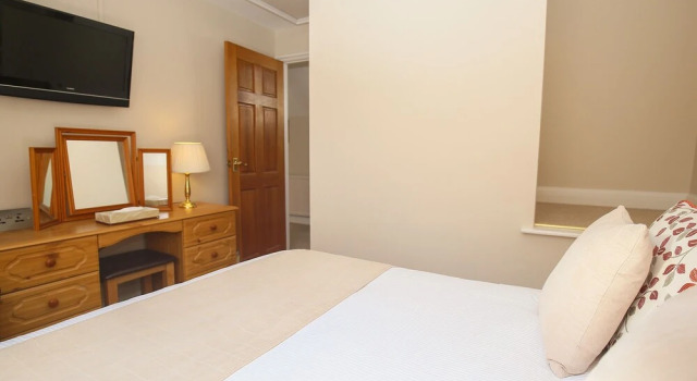 Gables Cottage, Rezervasyon Tatil Evi Merseyside villalar, Villa