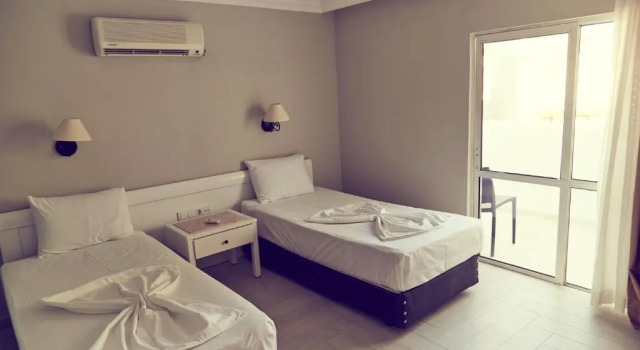 Апартаменты Two Seas Hotel