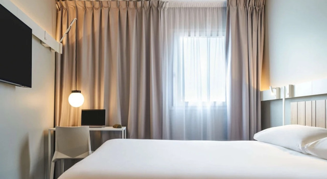 Номер Standard ibis Clamart Paris Velizy