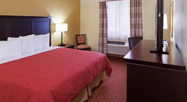 Номер Standard Country Inn & Suites by Radisson, Oklahoma City at Northwest Expressway, OK
