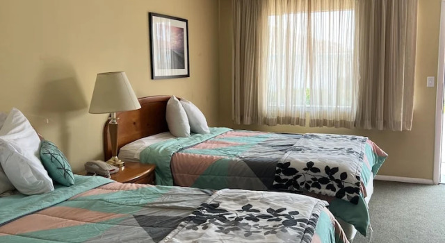 Komfort Zimmer Ambassador Inn