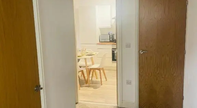 #0207 Two Bedroom Serviced apartment, Забронировать Апартаменты/квартира Дерби Дербишир