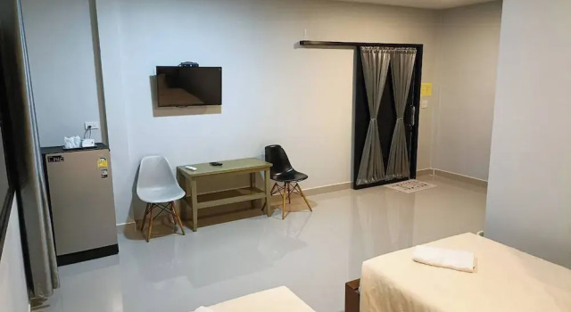 Numhom Resort, Buchen Sie Resort Ban Nong Chum Saeng 