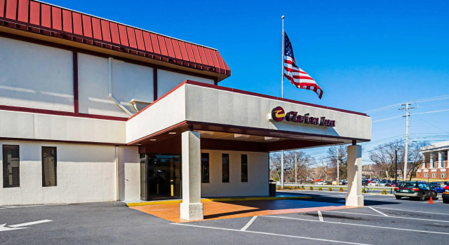 Quality Inn & Suites Airport
