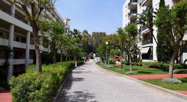 Apartamento en Marbella con vistas al golf