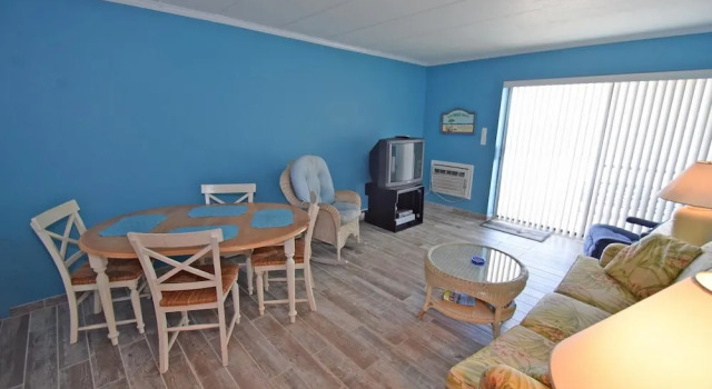 Oceanwalk East 411 1 Br condo by RedAwning, Rezerwuj Hotel North Ocean City 