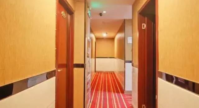 Hefei Kaiyuan Business Hotel (Binhu Branch), Prenota Hotel Hotel a Anhui con parcheggio, Parcheggio