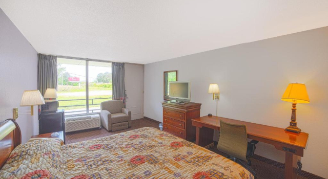Номер Standard Masters Inn Selma Smithfield I-95 By OYO