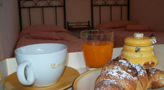 Poggiofelice B&B, Prenota Bed & breakfast Hotel a Sicilia con colazione, Colazione