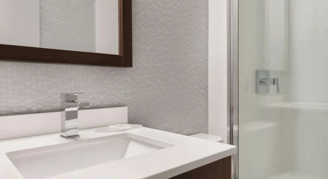 Номер Deluxe Days Inn by Wyndham Kingston
