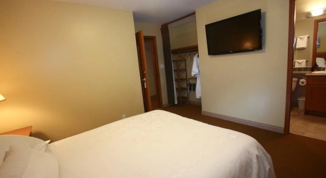Whistler Alpine Chalet Retreat & Wellness, Buchen Sie Chalet Whistler British Columbia
