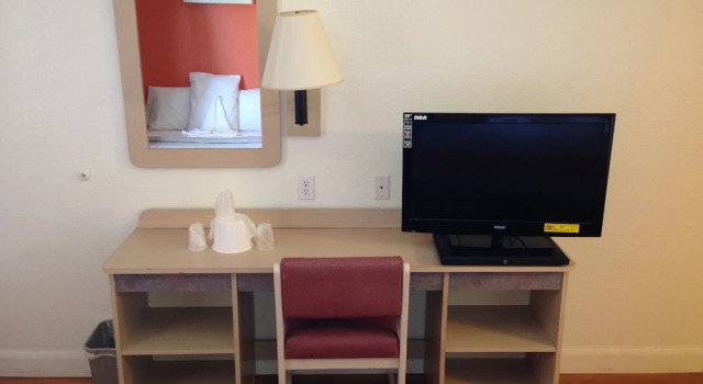 Четырёхместный номер Deluxe с балконом Motel 6 Saint George, UT