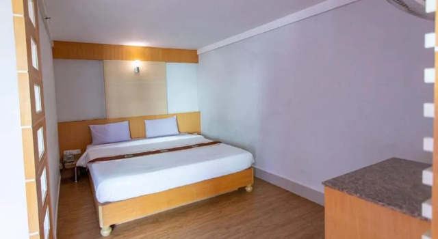 Люкс Satit Grand View Hotel