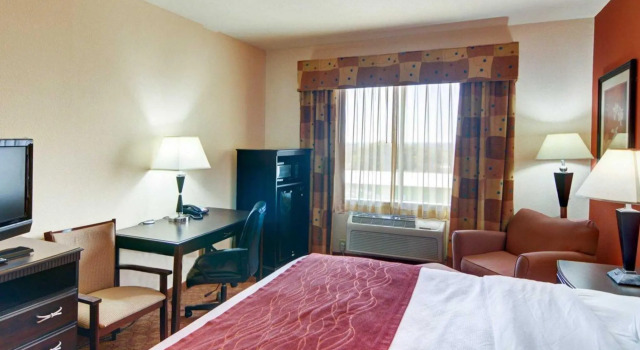 Номер Standard Comfort Inn Near UNT