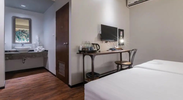 Номер Standard Cacha Hotel Bangkok - Near BTS Ratchathewi & Siam