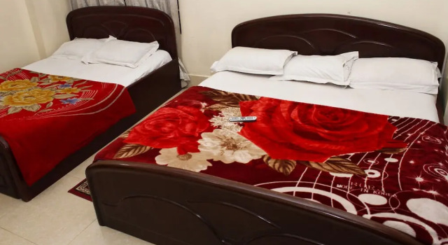 Четырёхместный номер Economy ZIA Guest House