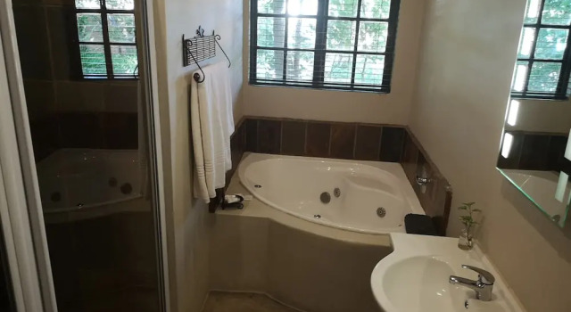 Номер Luxury Cranberry Cottage