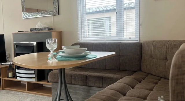 Lovely 2-bed Cabin in Birchington, Book Hotel Hoteller i Birchington med parkering, Parkering