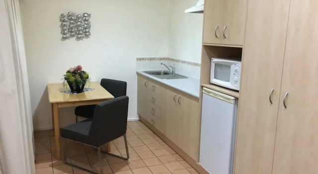 Номер Standard с видом на озеро Lakeview Motor Inn