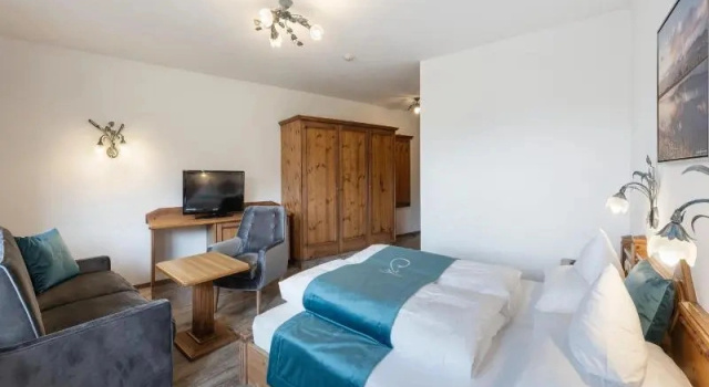 Двухместный номер Comfort с балконом Hotel AlpenSchlössl