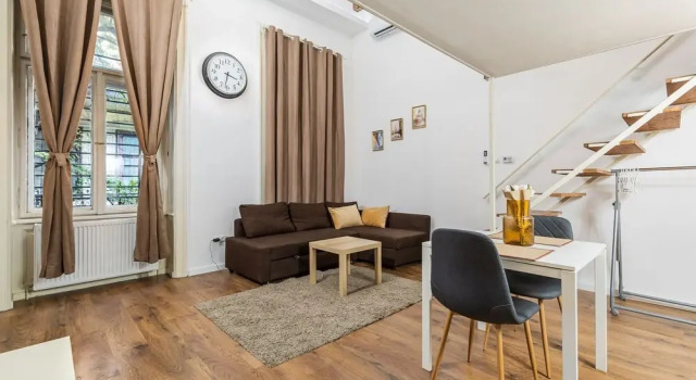 Апартаменты Comfort Venus Apartments - Keleti II