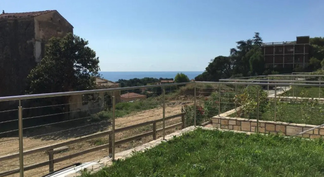 La Casa del Mare : cozy apartment with seaview and garden