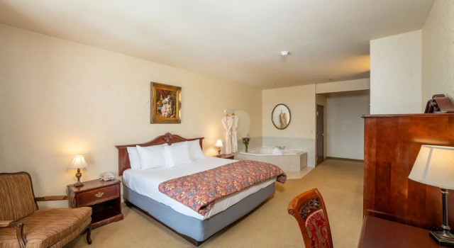 Полулюкс Silverland Inn
