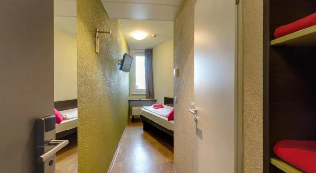 Номер Standard MEININGER Hotel Berlin Hauptbahnhof