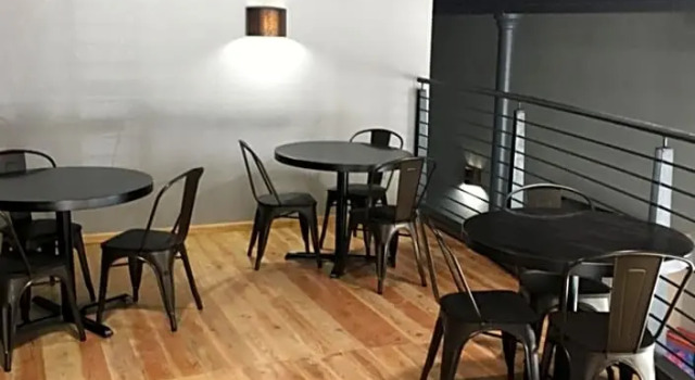 Номер Deluxe с балконом The Hotel Sturgis