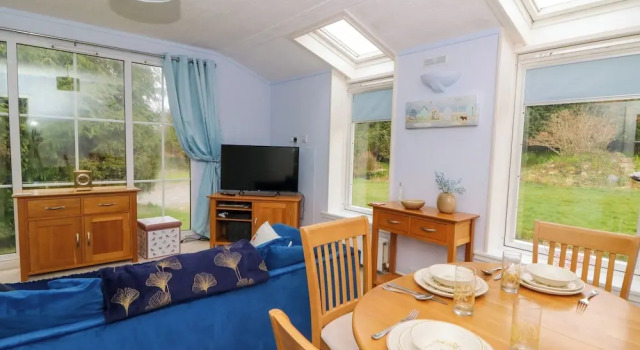 Nanny Jill's Cabin, Book Hotel Hoteller i Clydey med parkering, Parkering