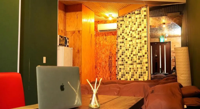 ONE Hostel&Standing Bar