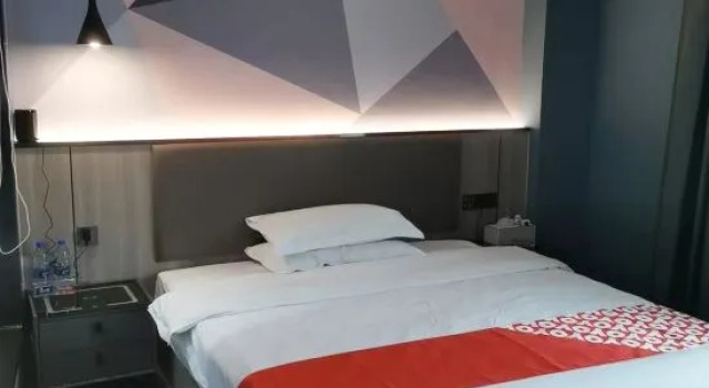 Люкс Helin Hotel (Guangzhou Shiling Leather Mall)